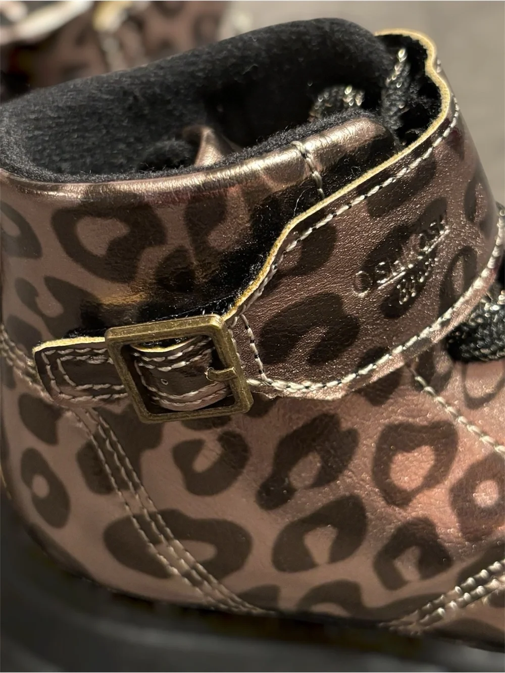NWT•OshKosh B'gosh Toddler Girl Metallic Leopard Print Boots Size 8 or 9
